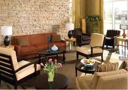 Doubletree By Hilton Airport